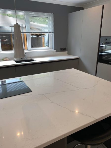 203e303b-2676-4272-b50f-f5478040a913