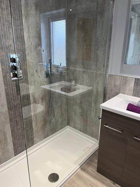 4eca952c-8017-42b2-8964-b4efbe7fb7f1